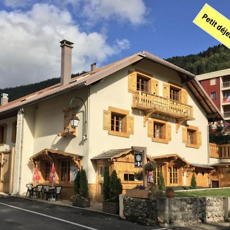 Relais Mont Jura Adults Only Bed & Breakfast Lélex Dış mekan fotoğraf