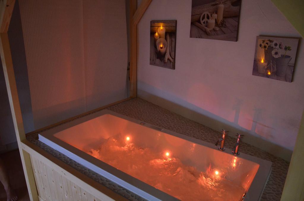 Relais Mont Jura Adults Only Bed & Breakfast Lélex Dış mekan fotoğraf