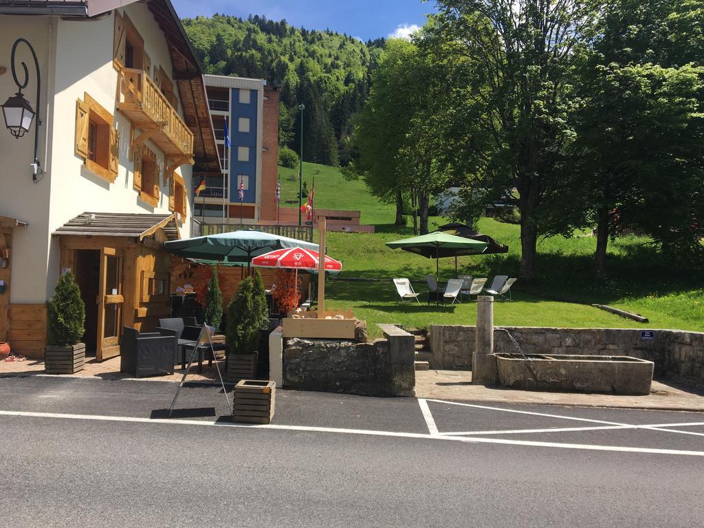 Relais Mont Jura Adults Only Bed & Breakfast Lélex Dış mekan fotoğraf